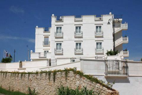 Hotel Madonna Delle Grazie Ceglie Messapica Εξωτερικό φωτογραφία