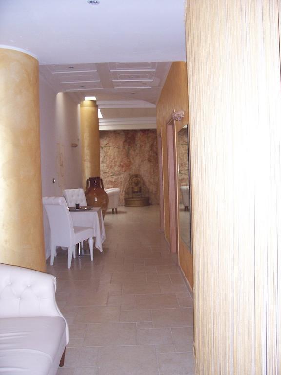Hotel Madonna Delle Grazie Ceglie Messapica Εξωτερικό φωτογραφία